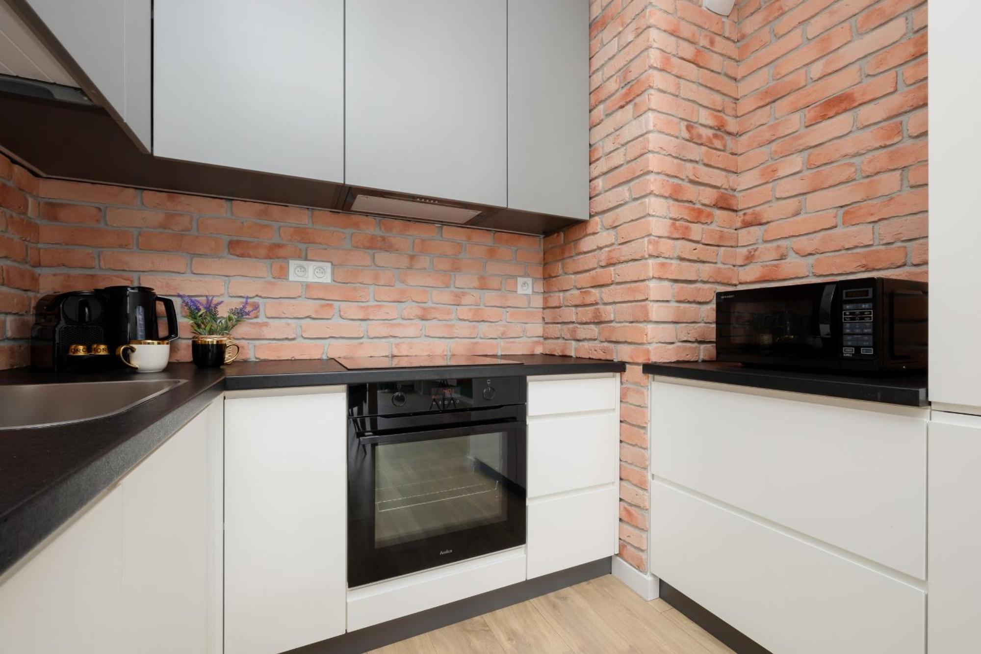 Industrial With Parking Wola By Renters * Warszawa