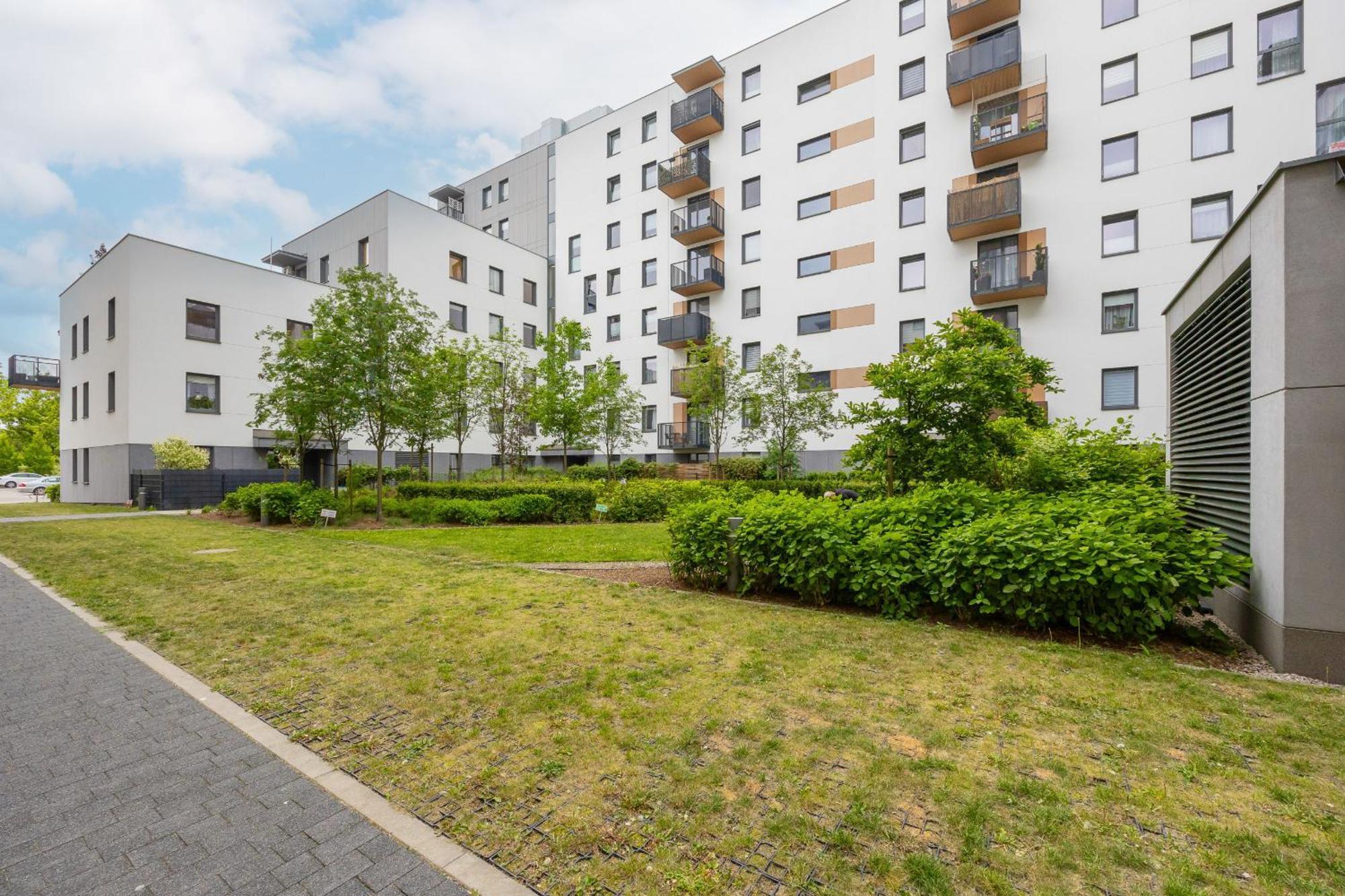 Leilighet Industrial With Parking Wola By Renters *