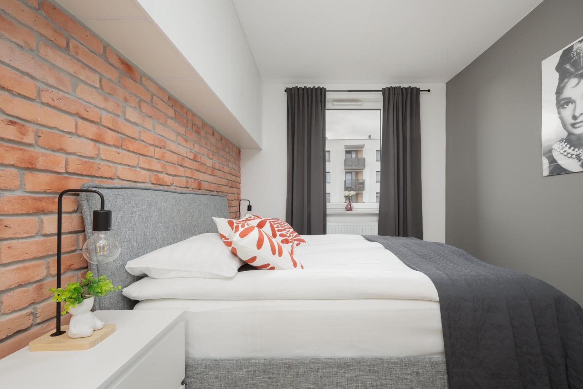 Industrial With Parking Wola By Renters Appartamento Varsavia