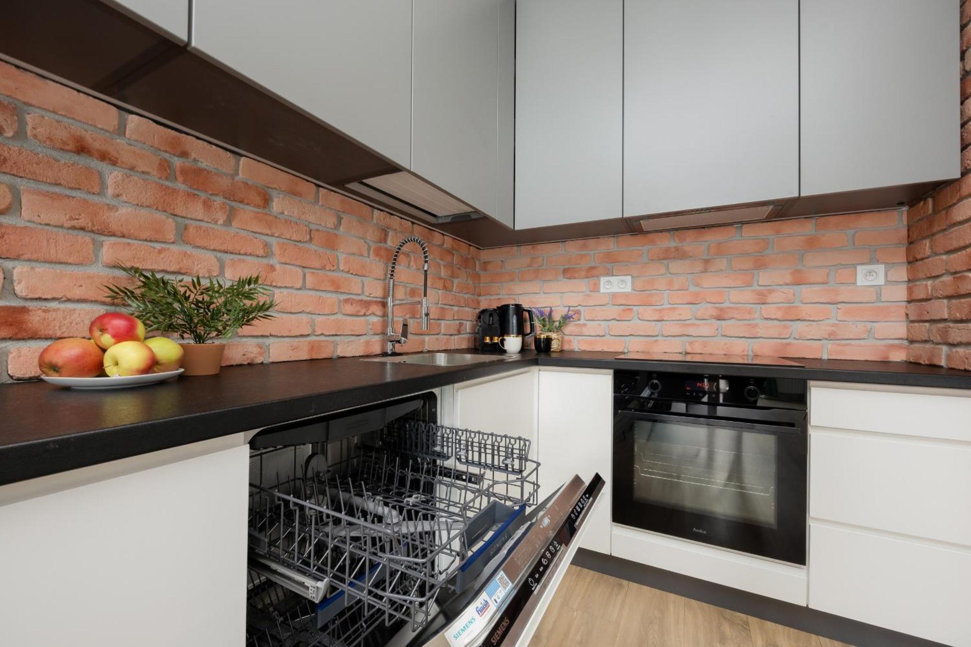 Industrial With Parking Wola By Renters Appartamento *